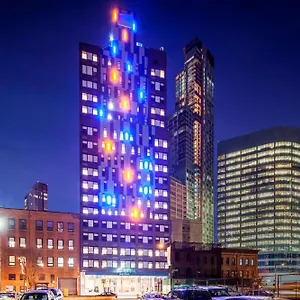 Aloft Long Island City-manhattan View New York