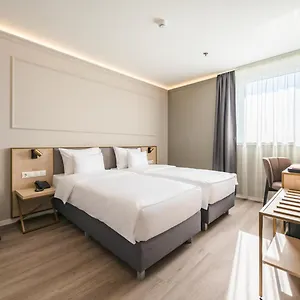 **** Hotel Expo Tower By Mellow Mood Hungría
